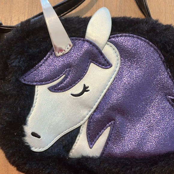 🦄 Black Faux Fur Unicorn Purse GUC - Picture 3 of 6